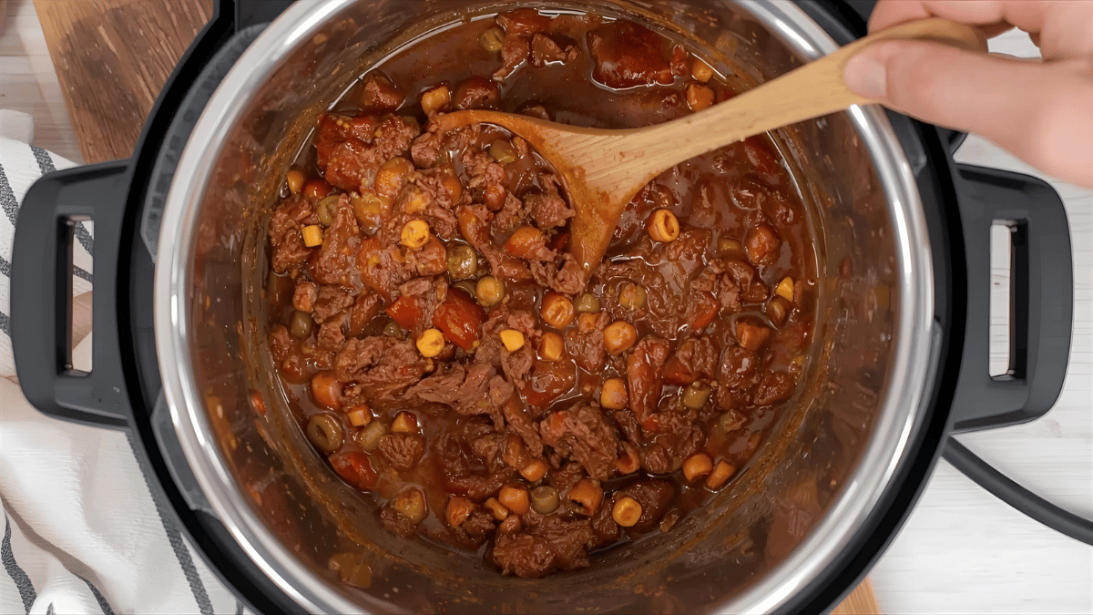 Instant Pot Ground Beef Chili